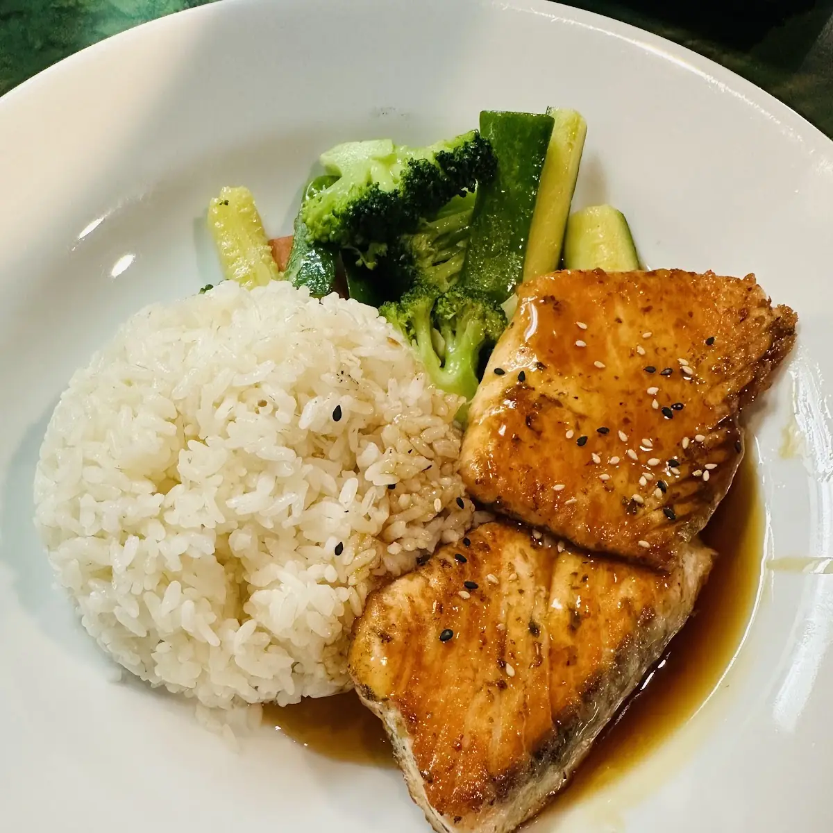 salmon teriyaki 三文鱼铁板